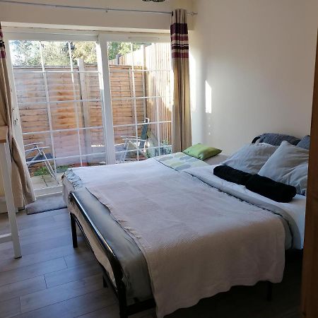 Chantilly Apartment Ickenham Exterior foto